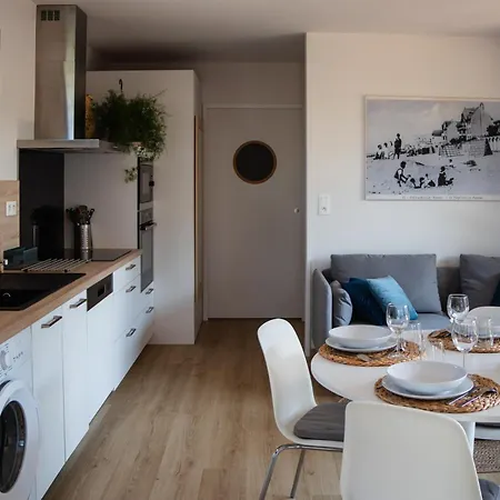 Maison Elise Holiday home